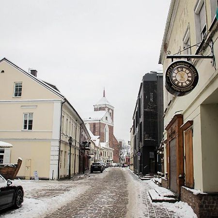 Apple Economy Hotel Kaunas Exterior foto