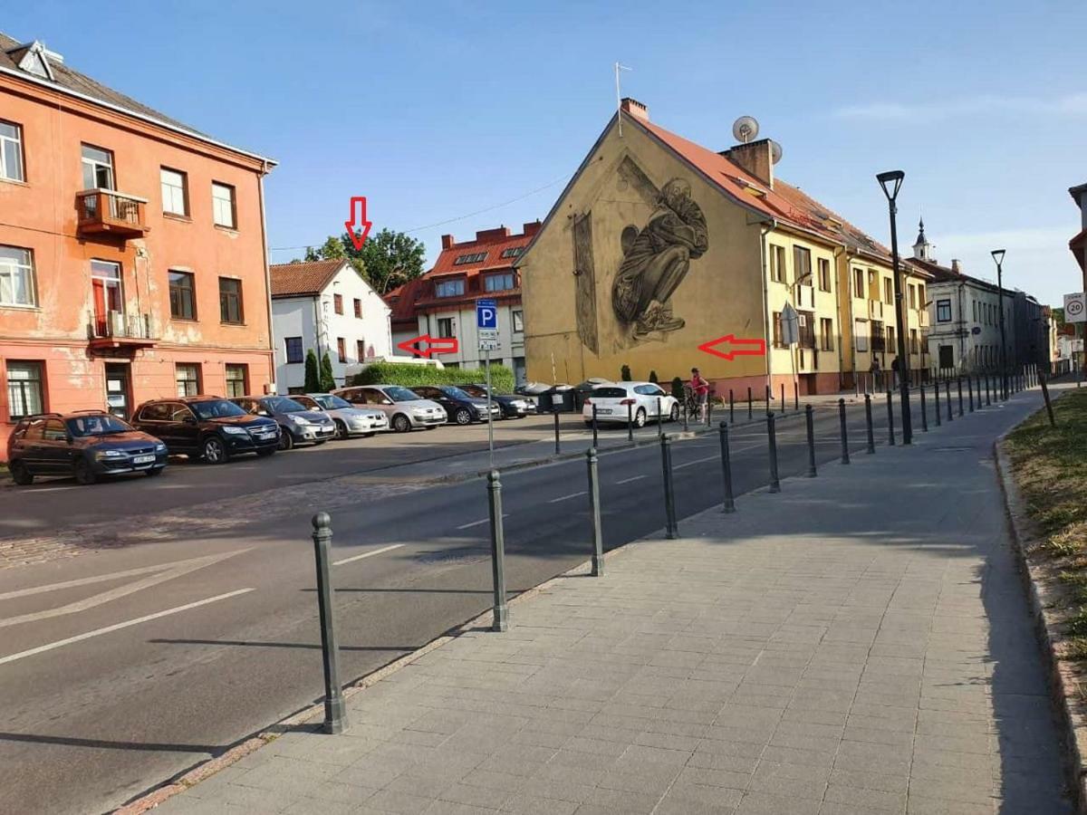 Apple Economy Hotel Kaunas Exterior foto